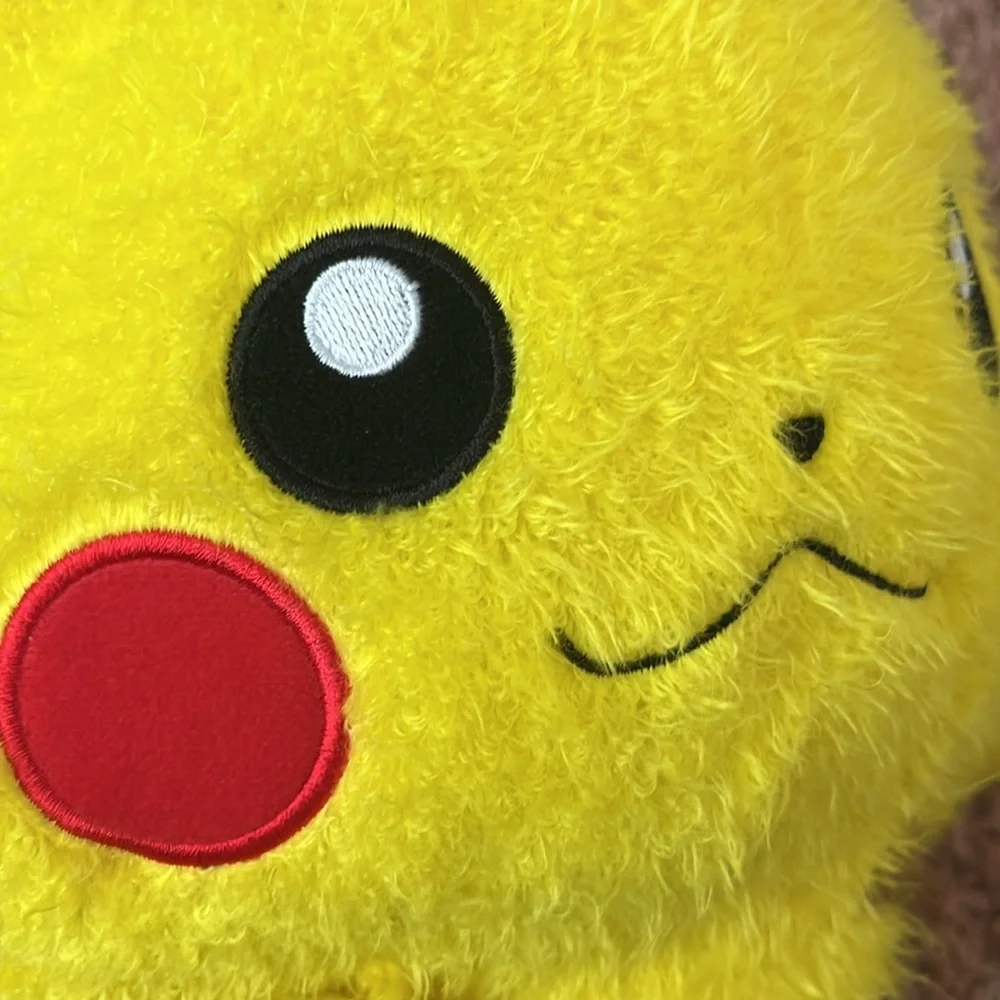 Banpresto Pokémon pikachu stuffed backpack